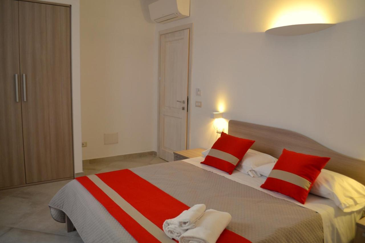 Domo'E Sorres Hotel Olbia Bagian luar foto