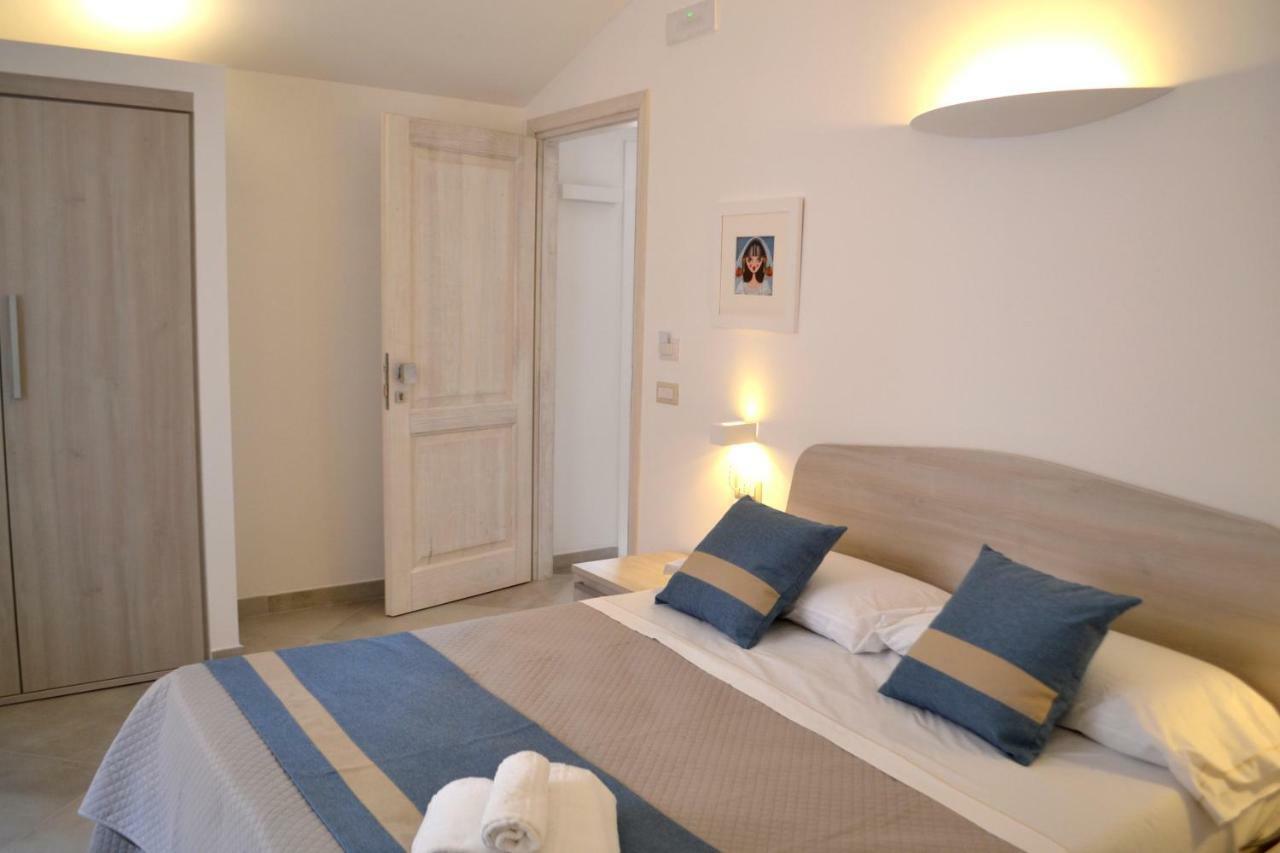 Domo'E Sorres Hotel Olbia Bagian luar foto