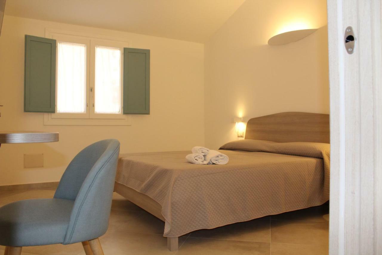 Domo'E Sorres Hotel Olbia Bagian luar foto