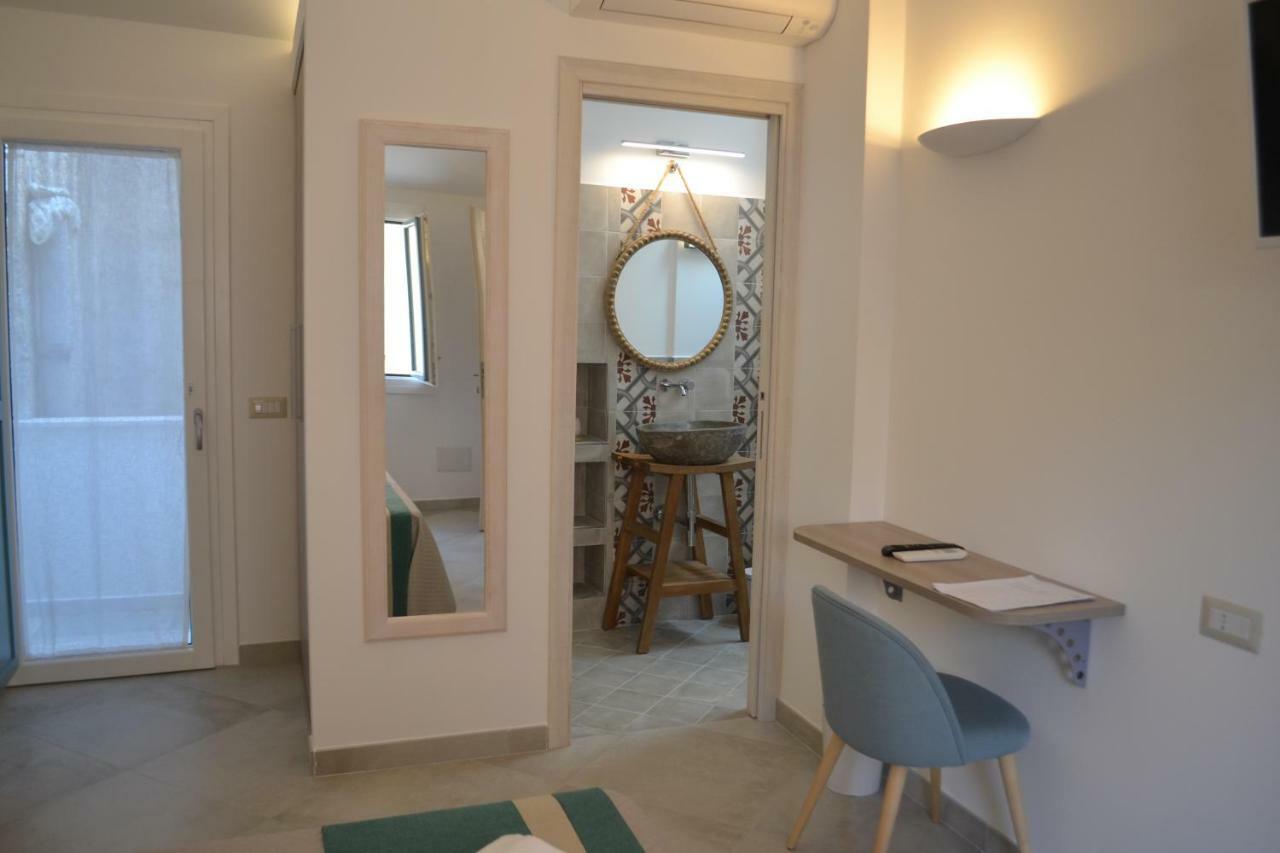 Domo'E Sorres Hotel Olbia Bagian luar foto